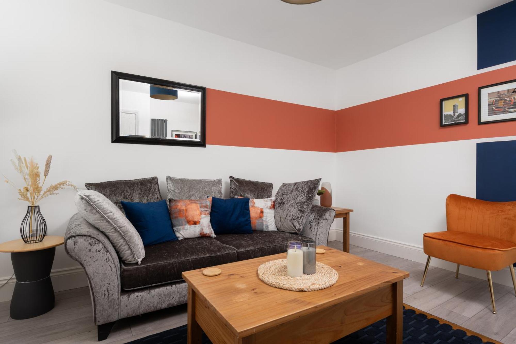 Hilltop House In - Free Parking Сasa de vacaciones *